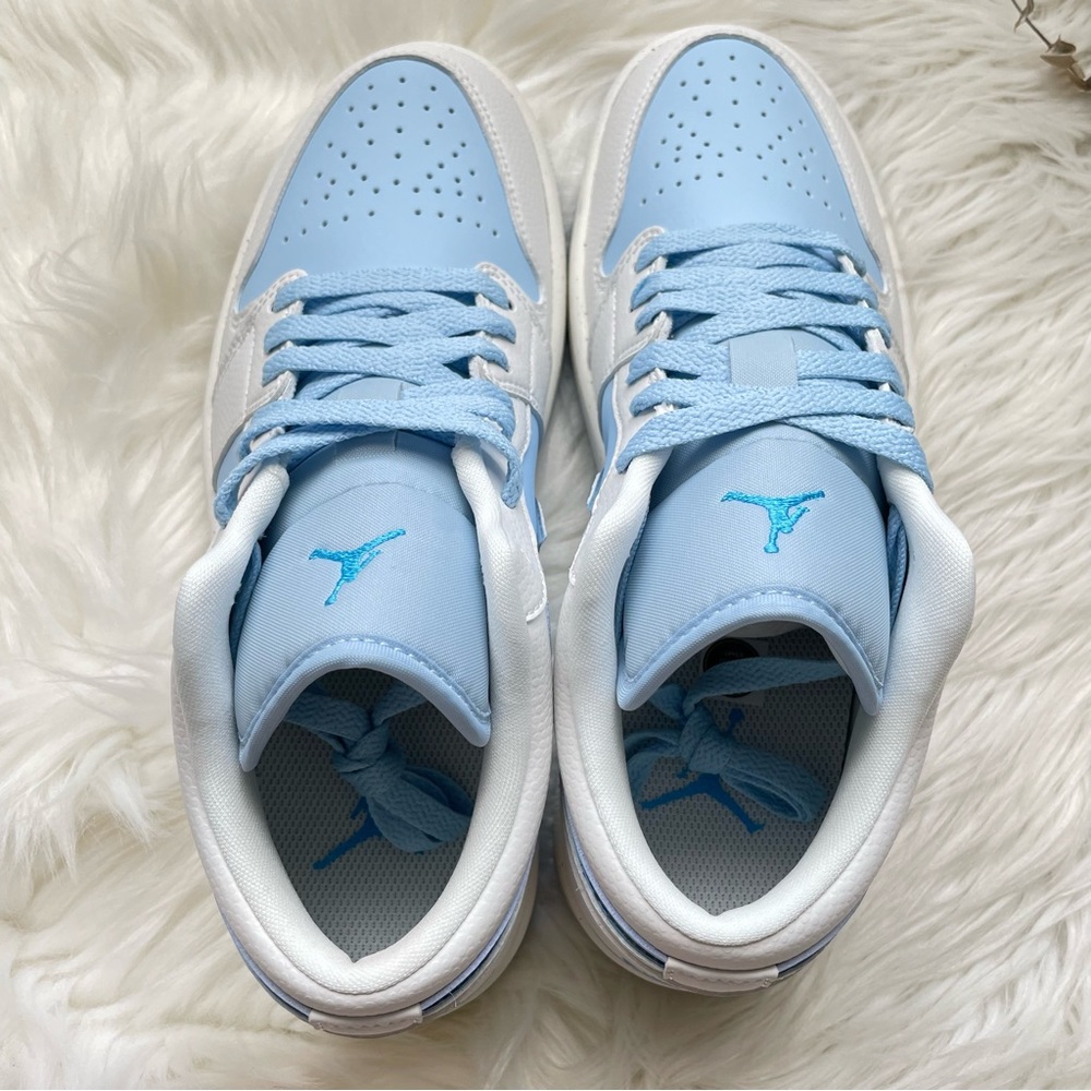 Air Jordan 1 Low SE Reverse Ice Blue Sail DV1299-104 Women’s Size 9 NIB - Picture 11 of 16